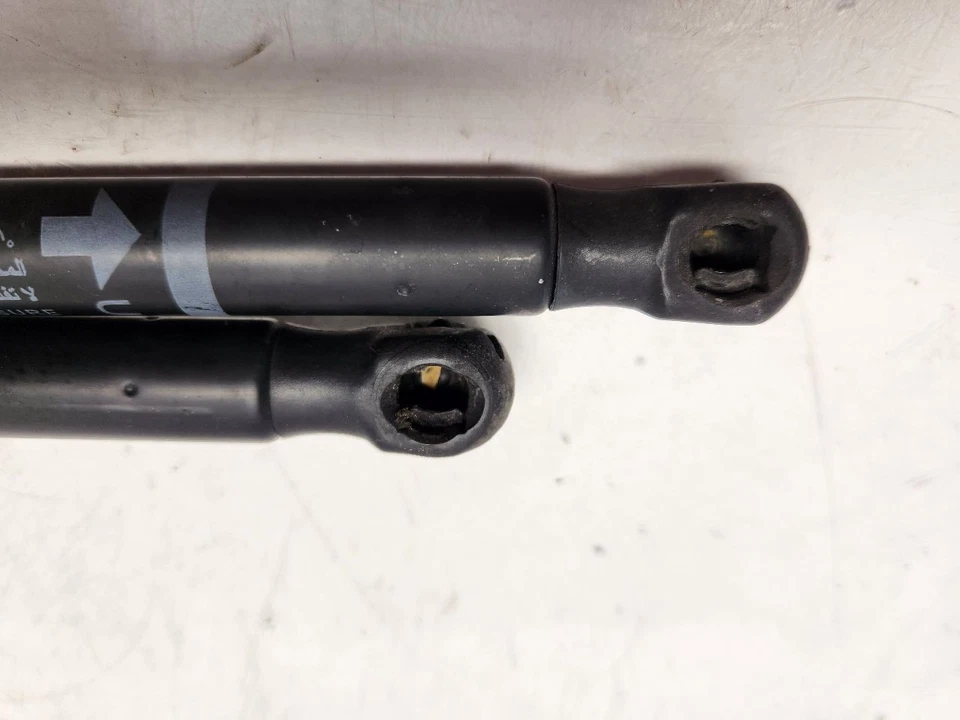 2013 Infiniti G37 (Sedan) Front Hood Struts *PAIR* - Image 4 of 4