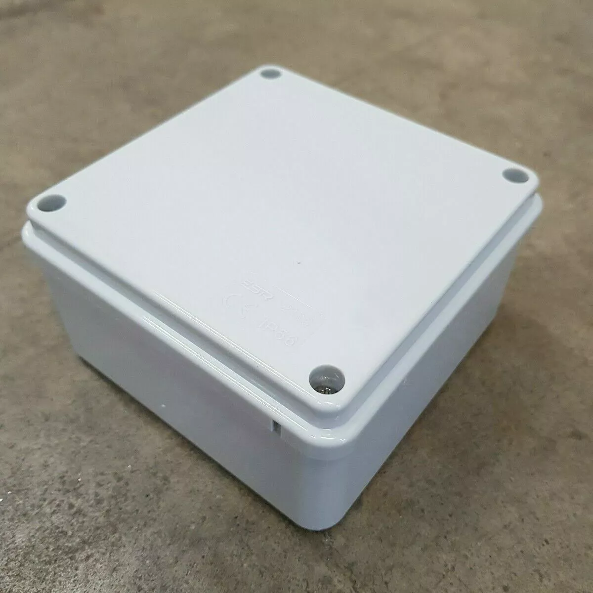 Waterproof Electrical Junction Box Outdoor Adaptable Enclosure