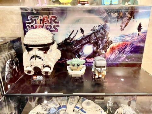 Acrylic Display Case for LEGO Star Wars Helmets 75274+75276+76277 w/background - Picture 3 of 5