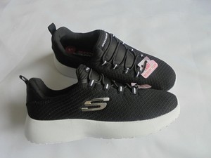 ladies skechers size 3