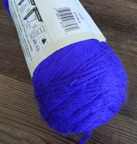 New Caron Simply Soft Yarn IRIS #9747 Acrylic Purple Royal 315yds. - Picture 3 of 3