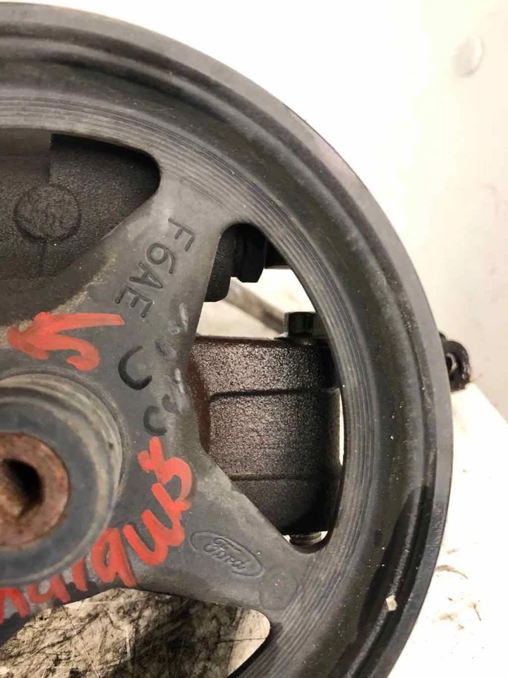 Bomba de dirección asistida Ford Crown Victoria 2003-2008 con polea para Grand Marquis Foto 2 de 3