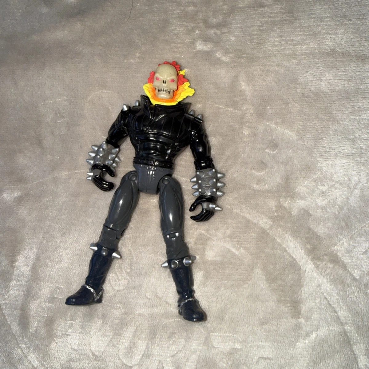 Preços baixos em ToyBiz Ghost Rider Figura de ação Marvel Universe