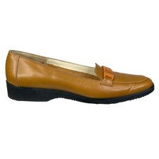 Vintage Salvatore Ferragamo Women  s Brown Leather Slip On Loafer Size 7.5 AAA