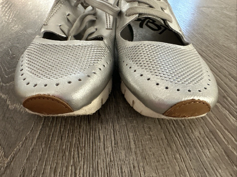 Кроссовки OTBT Star Dust Mary Jane серебристые кожа комфортный тренажер размер 7 - Изображение 4 из 4