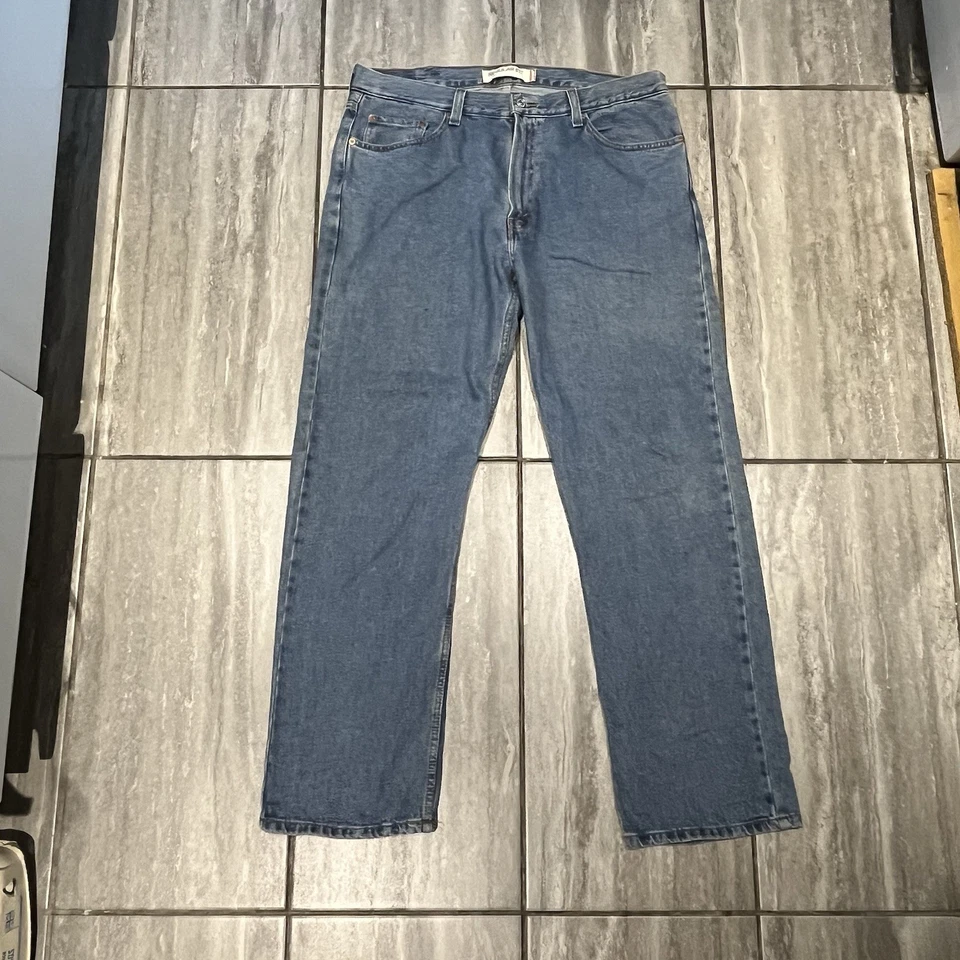 Levi's 505 Regular Jeans Mens W34 L27 Medium Wash Denim Mid Rise Straight Leg, photo 1 of 5