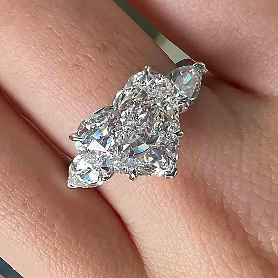 3.00 Ct Heart Cut IGI Certified 18K White Gold Lab Grown Diamond Engagement Ring - Image 1 of 4