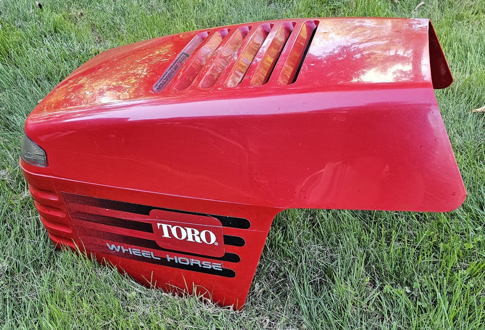 TORO WHEELHORSE 14/38 WHEEL HORSE HOOD 92-8650