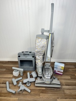 Kirby G7D Ultimate G Diamond Edition Vacuum Cleaner Vacuum Lots Of Accessories￼