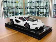 MR Collection Lamborghini Countach LPi 800-4 in Bianco Siderale  [1/18 Resin]