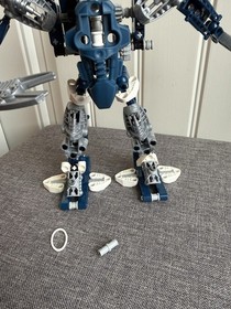 LEGO BIONICLE Krekka 8623 - 100% Complete With Disk