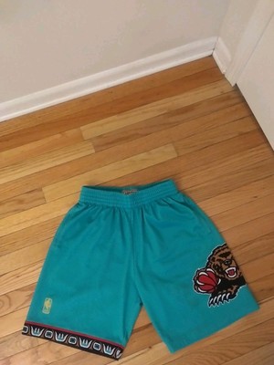 Vancouver Grizzlies NBA Mitchell & Ness 1996-97 Throwback Shorts Men's Size S