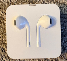 Apple EarPods OEM Lightning Port Earphone Wired Earbuds iPhone iPod iPad No Case