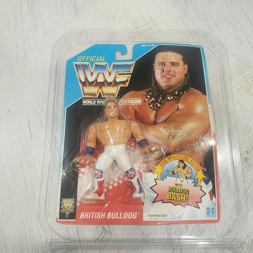 Vintage Hasbro WWF BRITISH BULLDOG figure Sealed o...