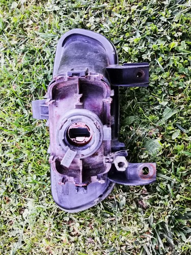 PEUGEOT 406 COUPE LEFT FOG LIGHT VALEO 66978350 G, 67720895 - Picture 3 of 24