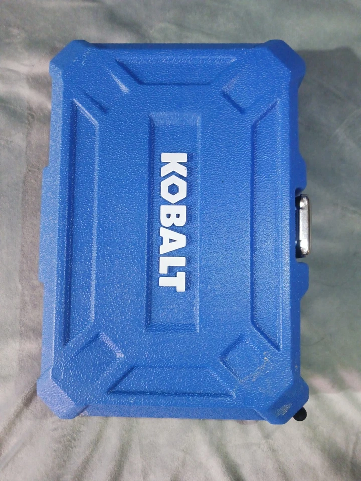 Kobalt Ratchet and Screwdriver tool set 64 pieces with case - Image 3 of 4