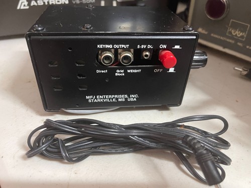 MFJ Electronic Keyer Paddle Model MFJ-422B - Picture 3 of 4