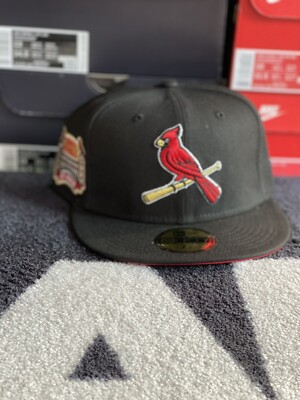 St. Louis Cardinals Exclusive New Era Busch Stadium Black Red Bottom 7 1/2