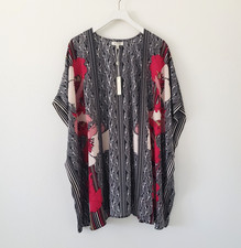 NWT Max Studio Womens Size Small Black Pink Floral Kimono Cover Up 195