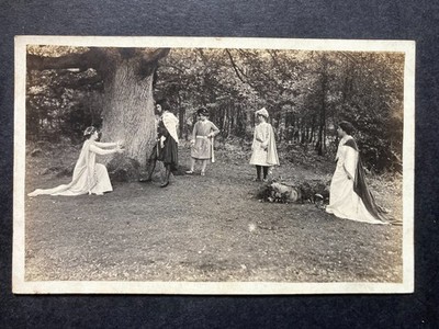 Draußen Schauspielszene Echtfoto Vintage Sozialgeschichte Postkarte P60