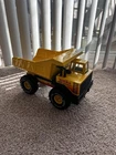 Vintage 1980s Mighty Tonka XMB-975 Metal Dump Truck Yellow Turbo Diesel