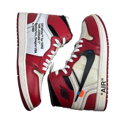 Off White x Air Jordan 1 Retro High OG Chicago - Size 8 - AA3834