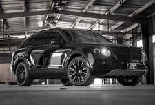 BENTLEY BENTAYGA 22" wheel tire package brand new  fits all models Bentayga 2021