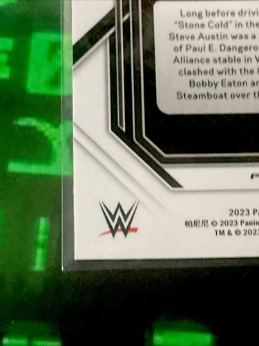 2023 Prizm WWE Undercard “Stunning Steve Austin” Stone Cold Variation Disco SP - Picture 14 of 16
