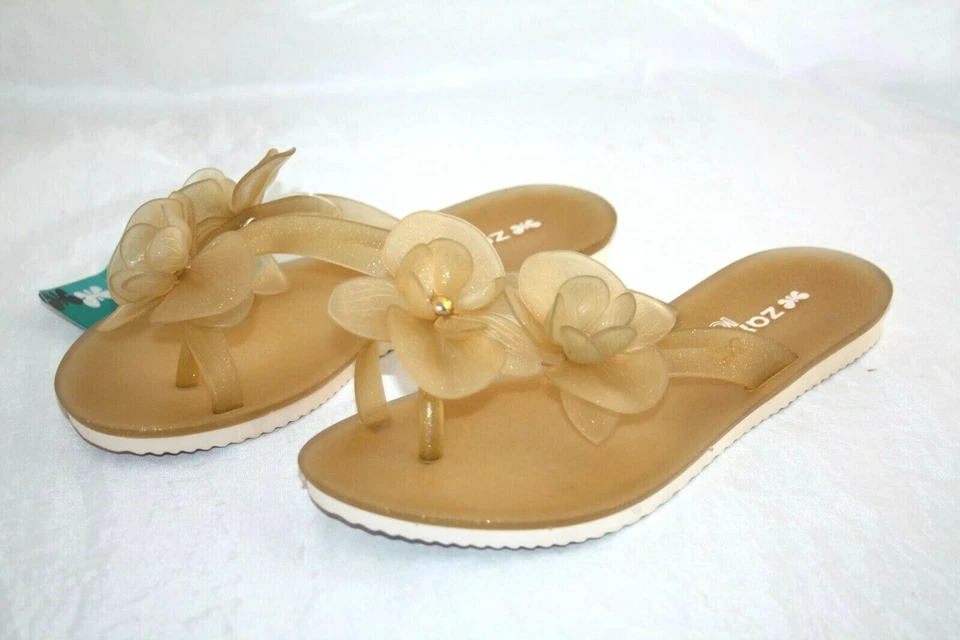 ZAXY 90169 GOLD 17488 ICE II WOMEN'S SANDAL SIZE 6 FLORAL APPLIQUES - Image 4 of 4