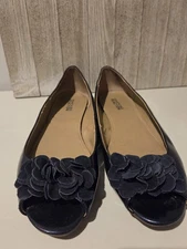 Kenneth Cole Reaction Slidester Women's 10M Navy Blue Flowers
