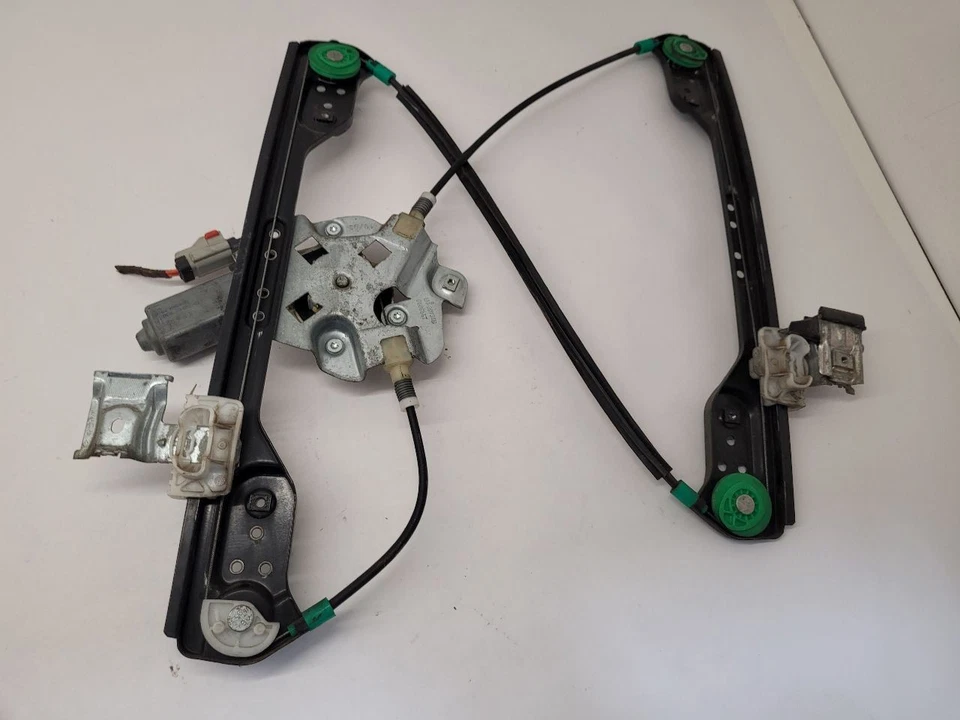 05-10 CHRYSLER 300 Controlador Delantero LH Ventana Regulador Incluye Motor 05065471AF Foto 2 de 4