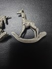 2 Vintage Rocking Pewter Spoontiques 1982 Giraffe And Unicorn — photo 3