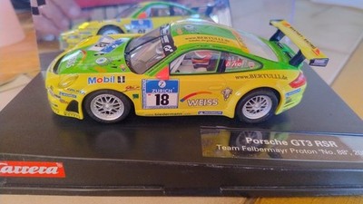 Carrera 30609 Evolution 132 Porsche 911 GT3 RSR Manthey Racing No. 18  60 