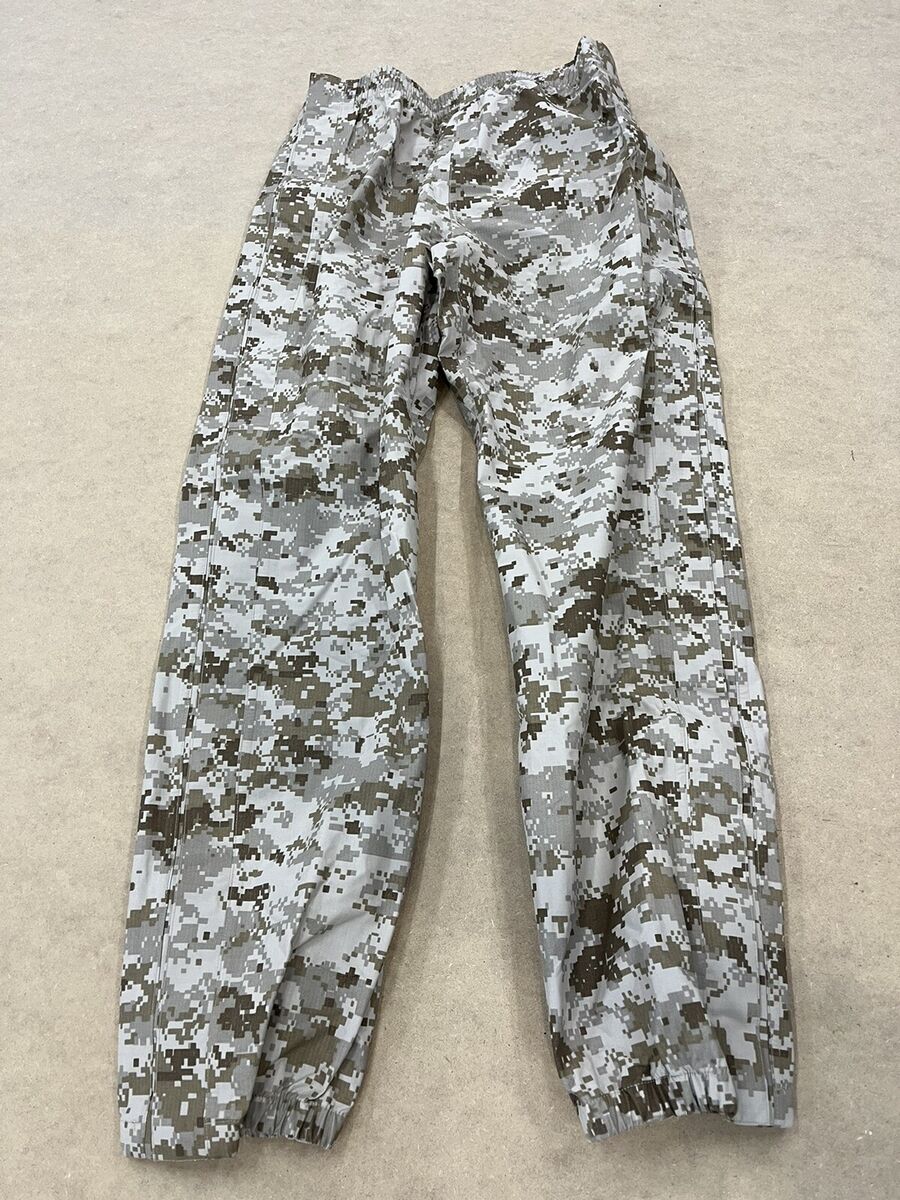 K-L MFG AOR1 Gortex Pants Large Prototype No NSN Early NSW K-L MFG AOR1 Gortex Pants Large Prototype No NSN Early NSW