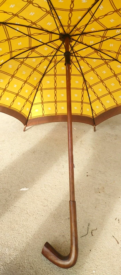 Paraguas plegable Chanel Foto 4 de 4