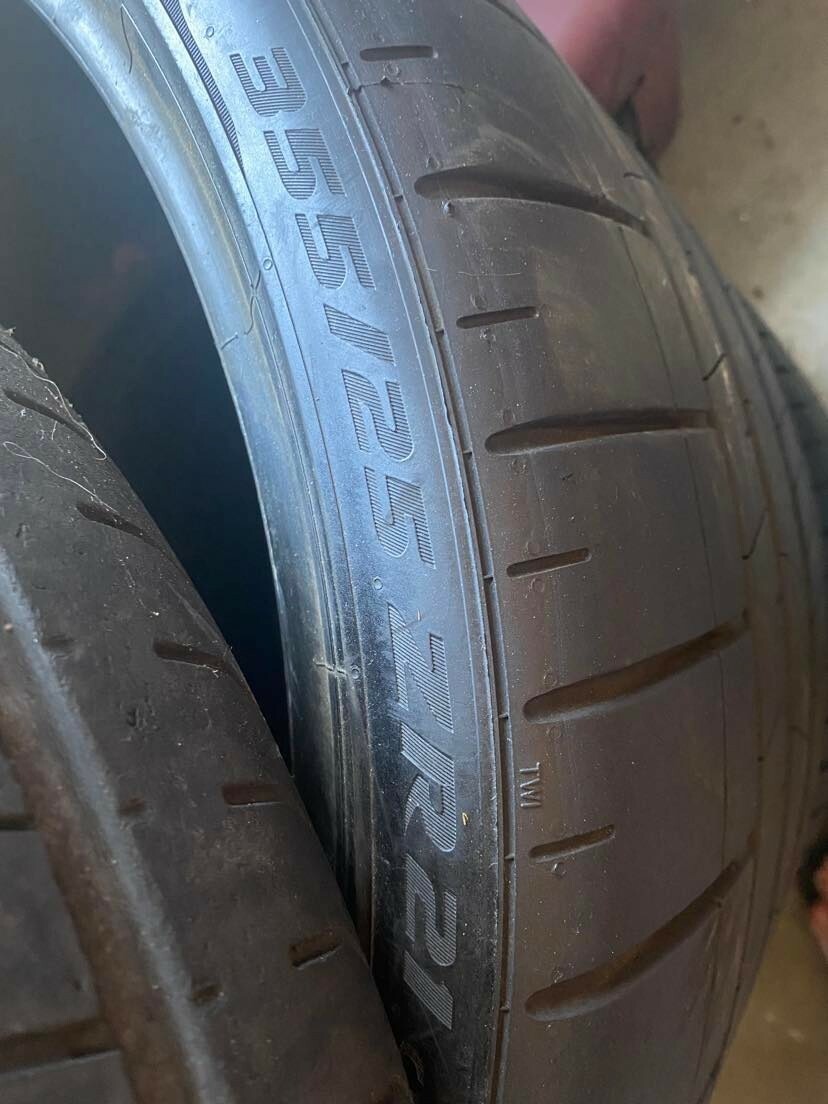 FULL SET OF PIRELLI P-ZERO FOR LAMBORGHINI AVENTADOR Tire Set 0R8340004 NOS