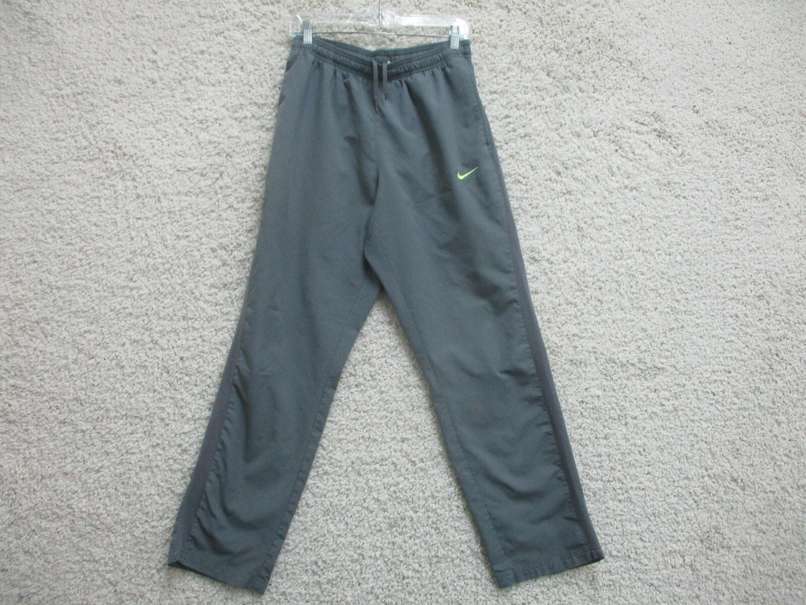 Nike Pants Medium Adult Gray Joggers Pockets Dri Fit Stretch Swoosh Logo Mens M