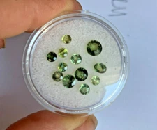 Andy's Gem Garage Sale - Green Sapphire lot - 2.50ct - 12 gems - Rounds Natural