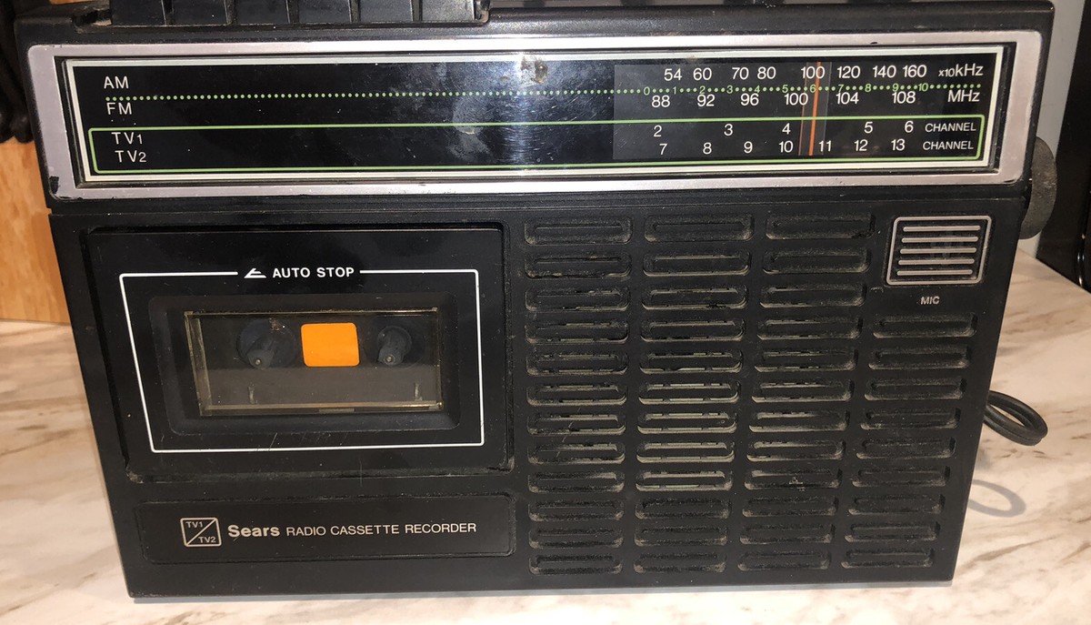 Sears Vintage V1-V2 Radio / Cassette Player (tape doesn't