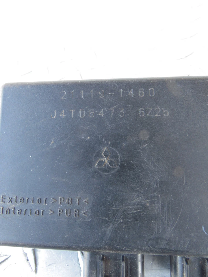 1997 97 KAWASAKI ZX750P ZX 750P ZX7R NINJA IGNIÇÃO CAIXA CDI - Imagem 2 de 4