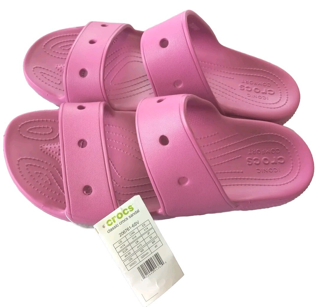 Crocs Classic Sandals/Slides Men display picture 1