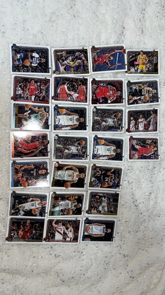 ENORME LOTE DE TARJETAS DEPORTIVAS DE BALONCESTO 450+ Panini Topps Prizm Select Hologramas numerados RC Foto 3 de 4