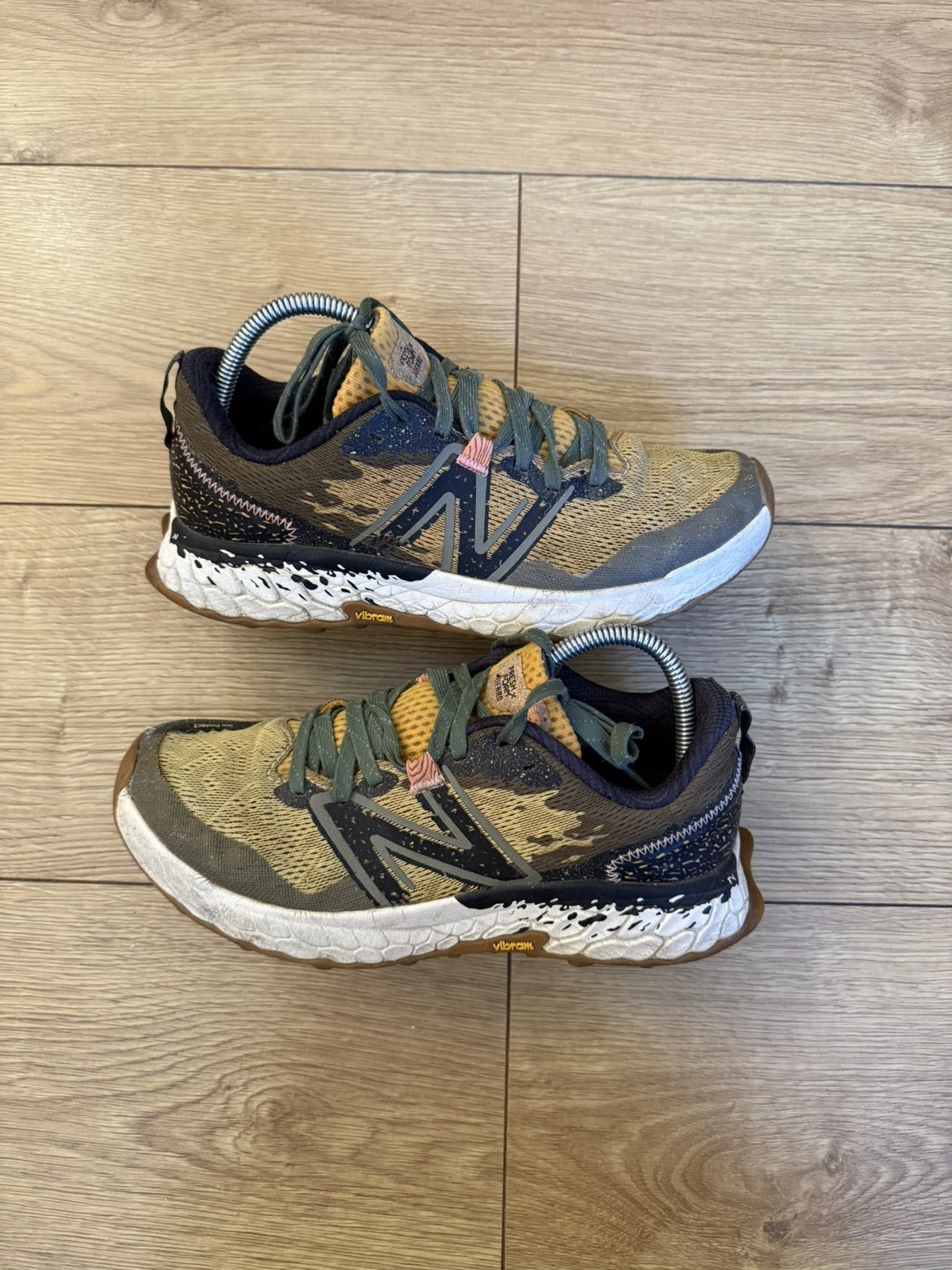 New Balance Fresh Foam X Hierro v7 Golden Hour Trail Running Shoes Size 7.5