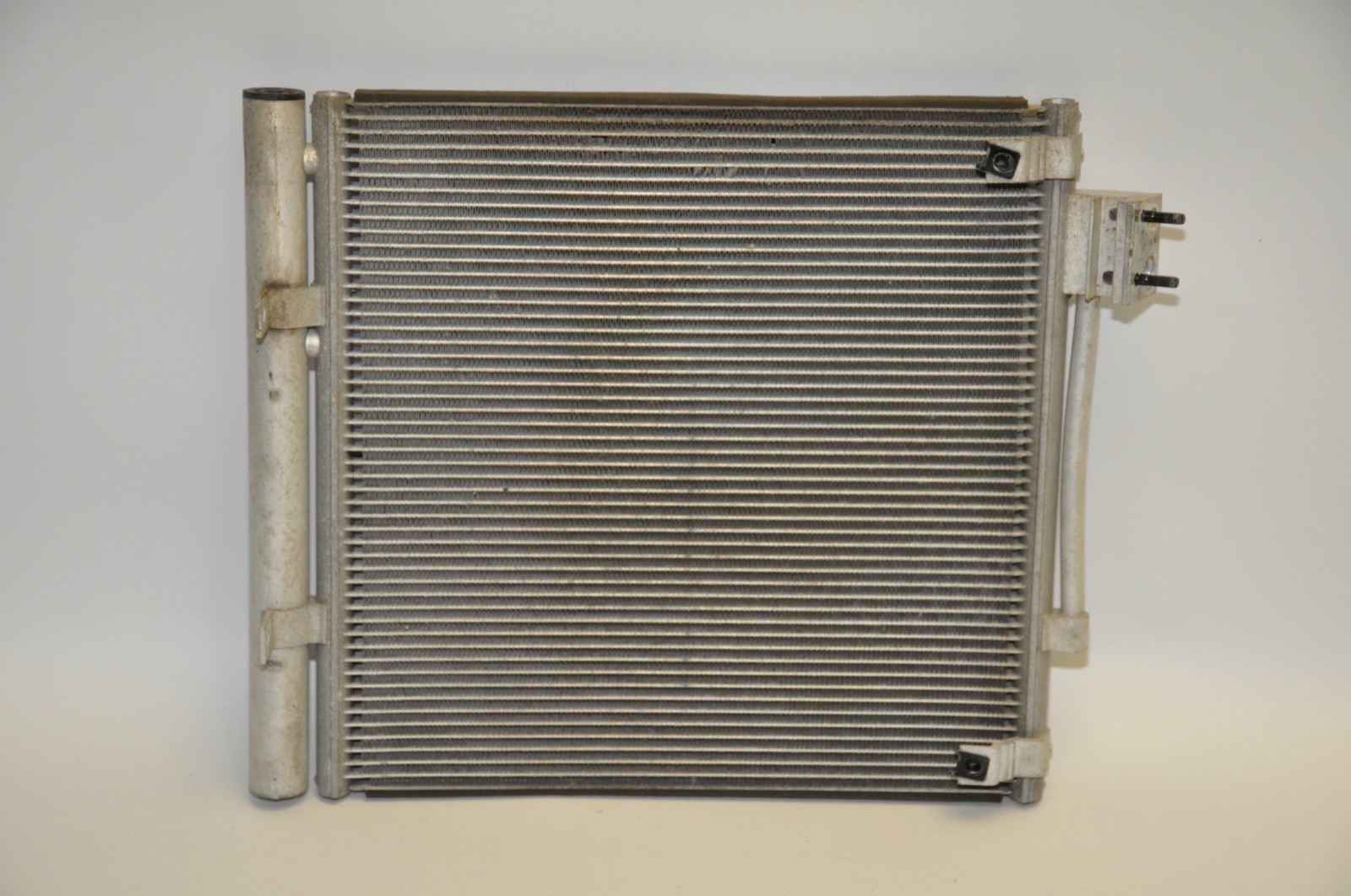 Condenser Core Subcooling 6007613-00-B Tesla Model S 2014