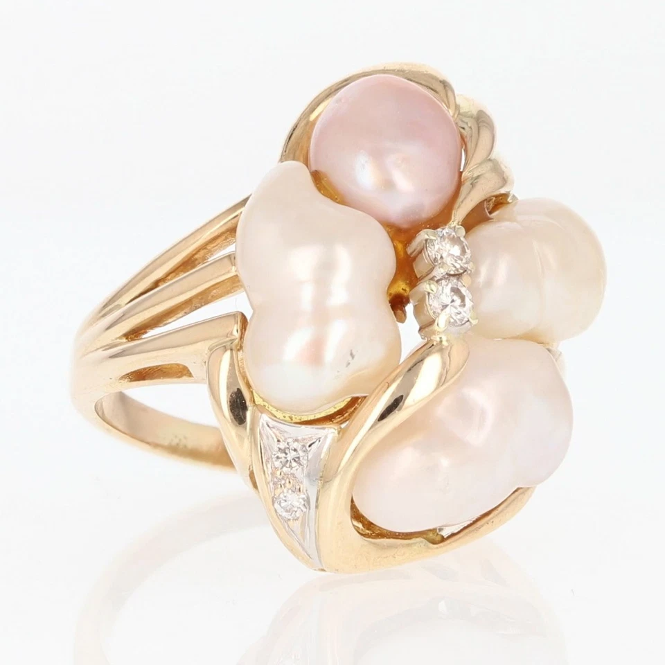 Aglomerado de pérolas barrocas cultivadas com anel de ouro amarelo 14k tamanho 7,25 - Imagem 2 de 4