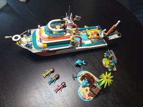 Lego Friends Lot 41380 Lighthouse / 41381 Rescue Boat / 41019 / 41376 Turtles ++