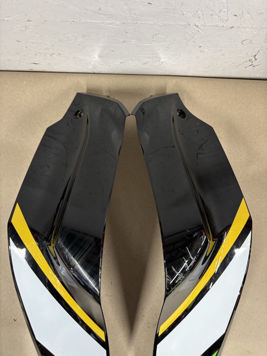 21-24 KAWASAKI NINJA Oem ZX10R LEFT RIGHT GAS TANK COVER