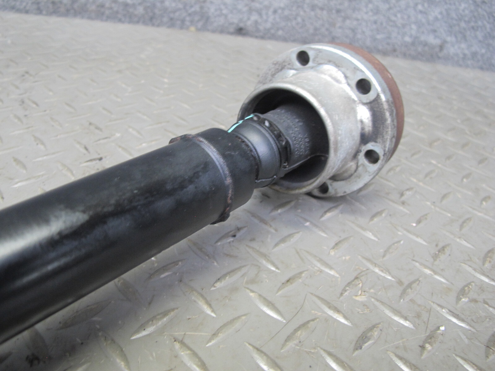 2017-2020 MASERATI LEVANTE M161 3.0L AWD FRONT DRIVE SHAFT DRIVESHAFT 6700319580