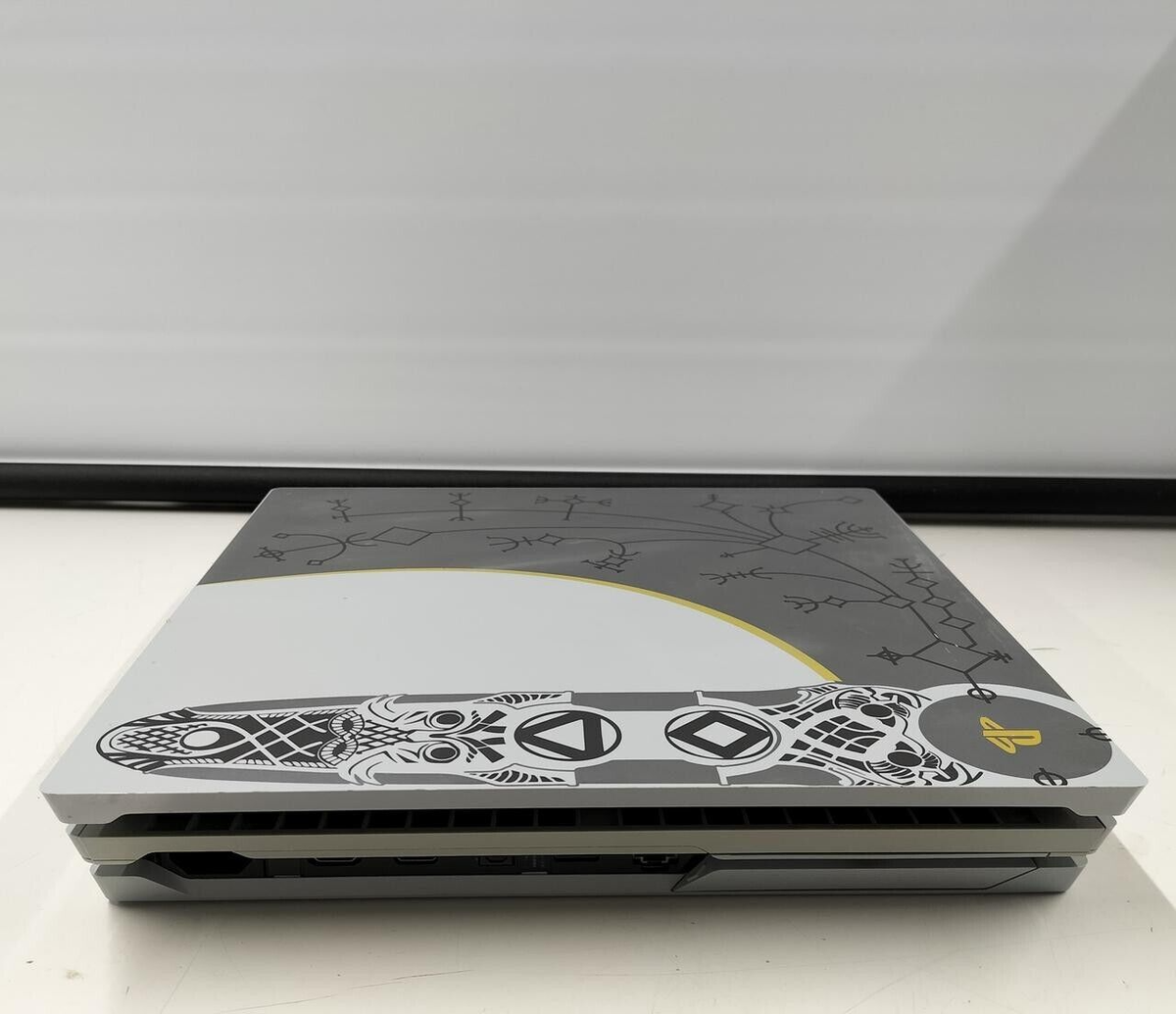 PS4 God of War Limited Edition Console Pro 1TB PlayStation 4