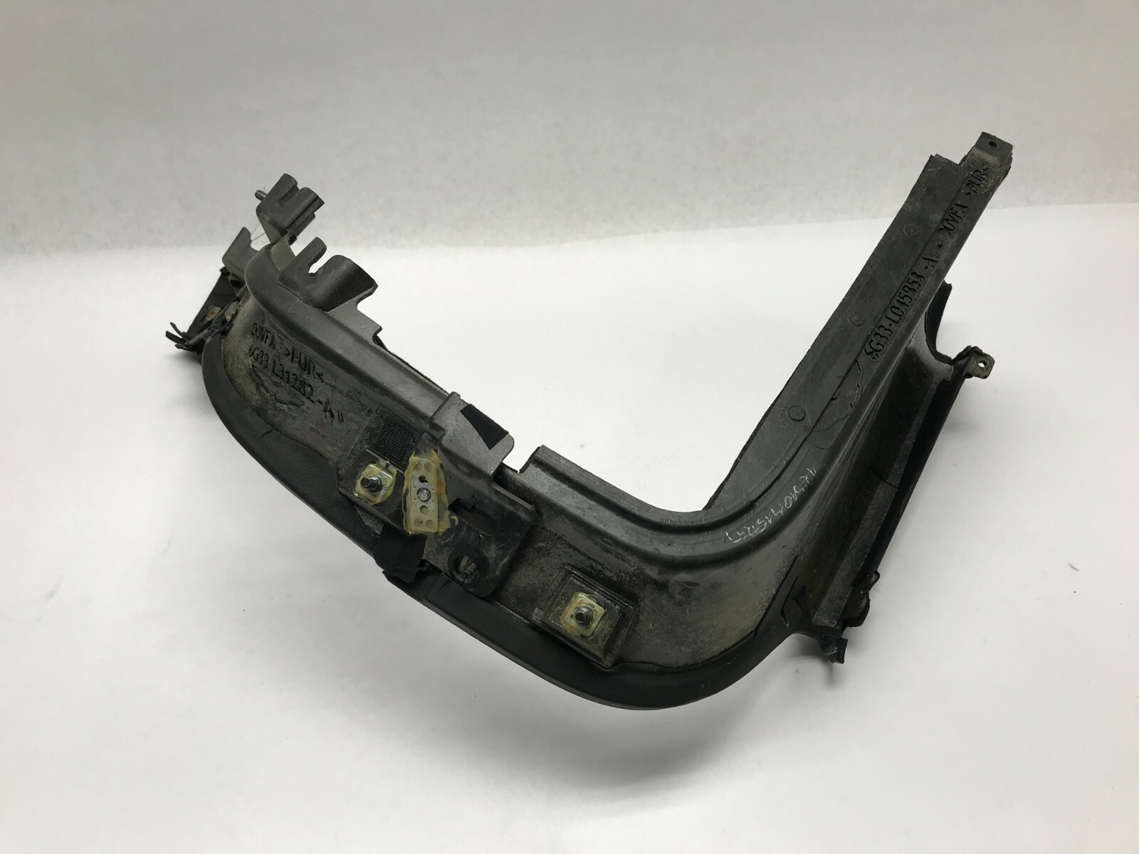 07-16 ASTON MARTIN V8 VANTAGE INTERIOR TRIM PIECE BEHIND SEAT 